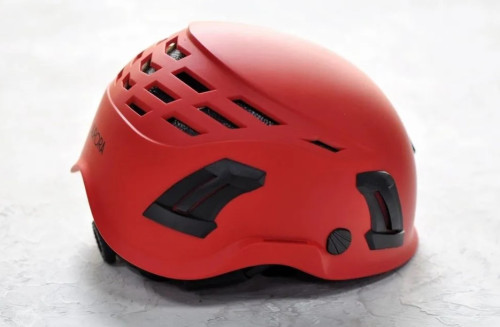  Каска GURU Aurora Red в Саратове  