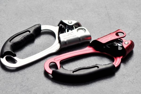  Зажим Guru Inception под правую руку в Саратове  