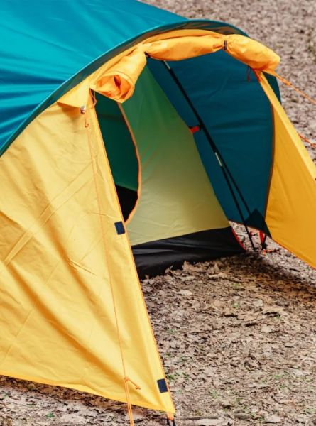 Палатка Следопыт Selenga 3х местная двухслойная