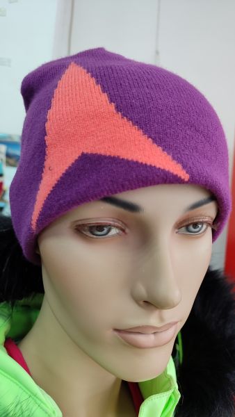 Шапка Atomic AMT REVERSIBLE в Саратове