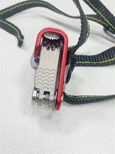  Зажим ножной Guru Glide right в Саратове  