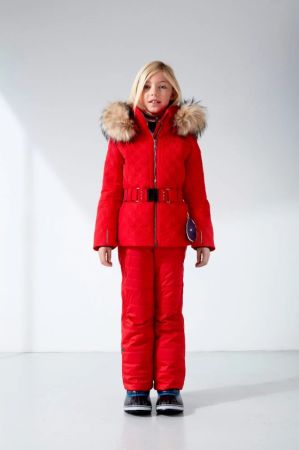 Куртка горнолыжная Poivre Blanc с иск.мехом W21-1003-JRGL/A красный в Саратове