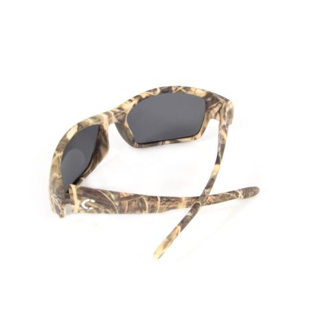 Купить Очки Следопыт Dark camo в футляре,линзы grey в Саратове